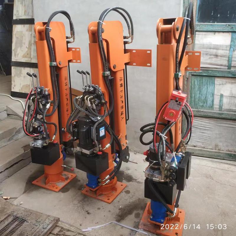 东丽区重汽蓝牌随车吊 3.2吨 国六动力强 液压驱动 农用自卸起重机